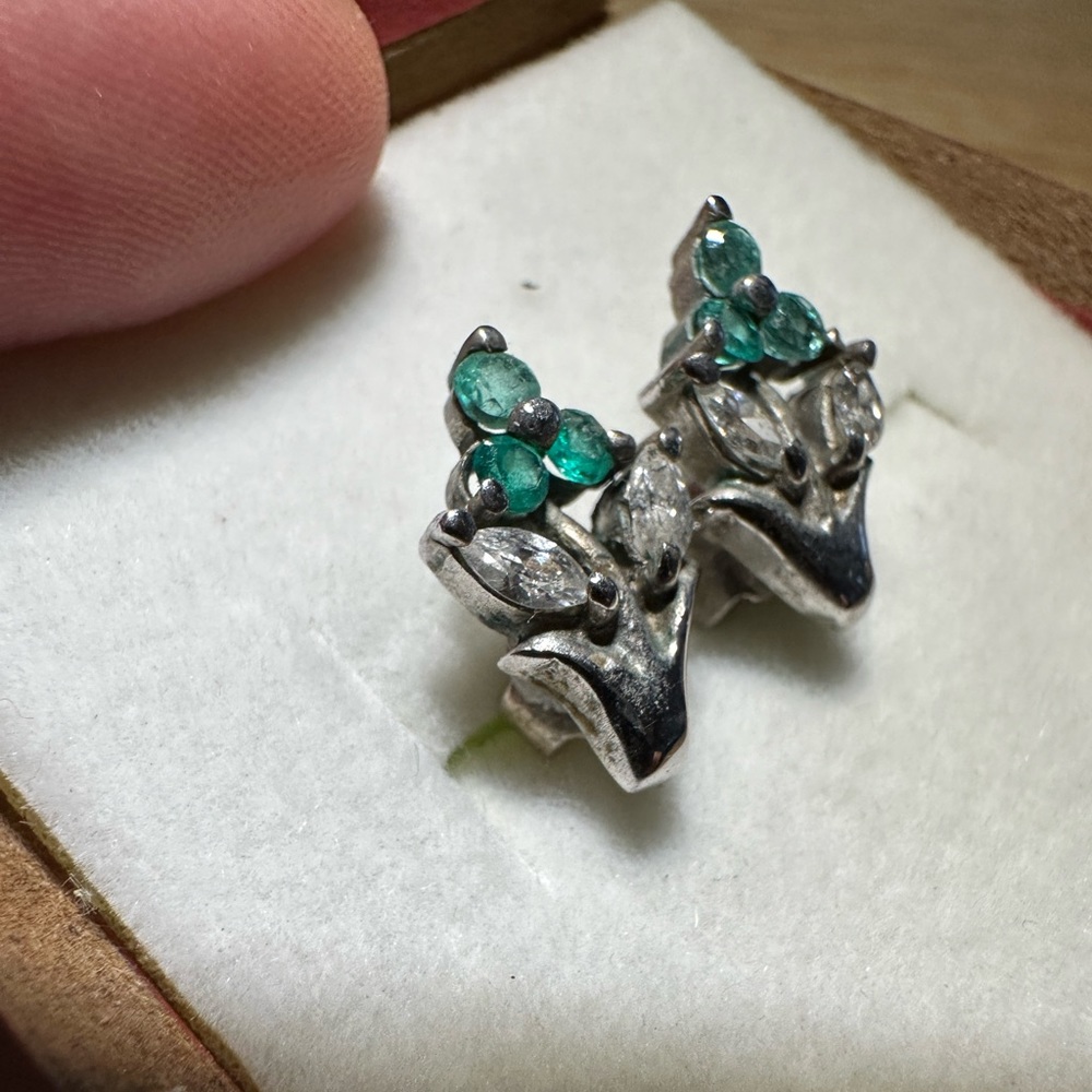 Esmerald Earrings